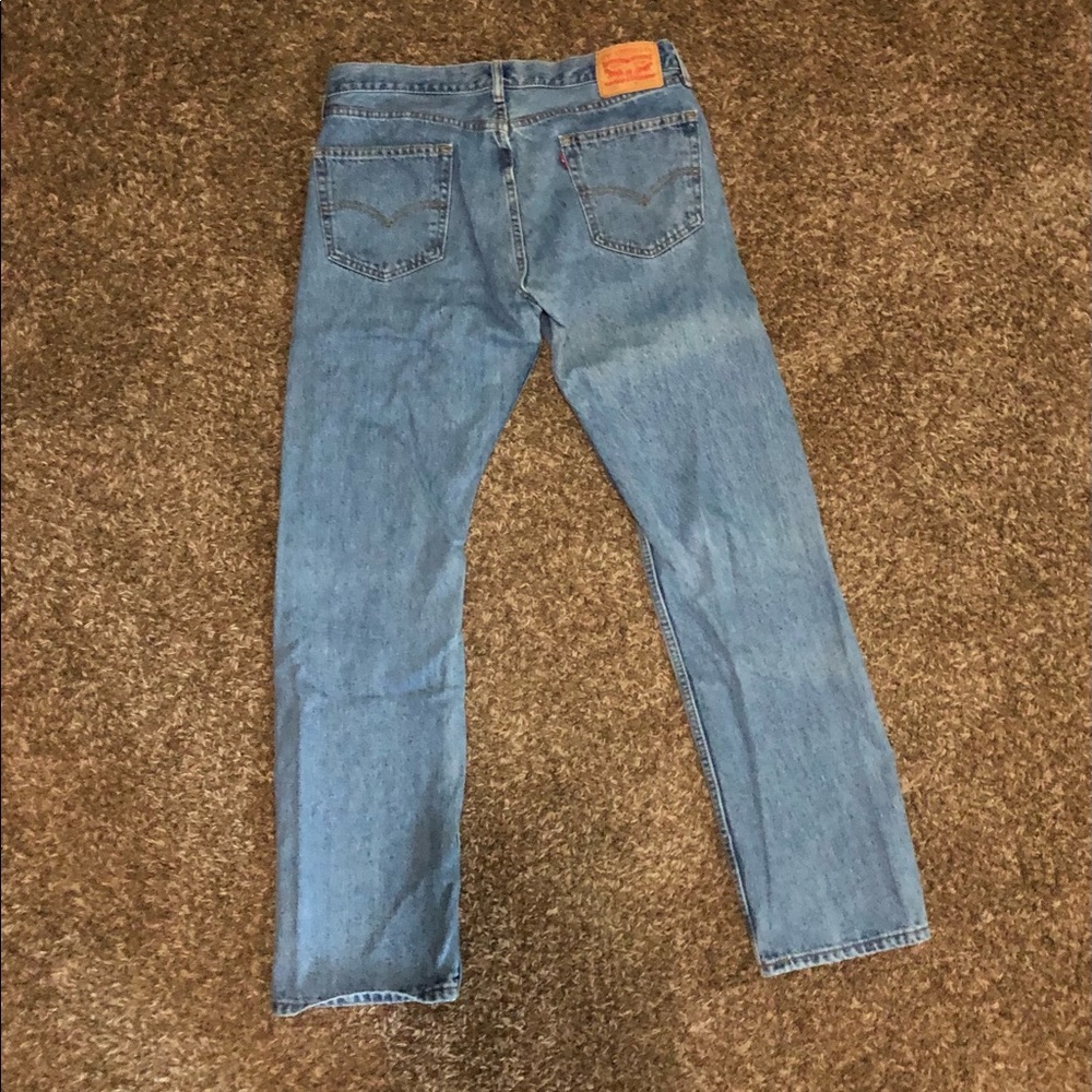 Levi’s - Picture 2 of 4